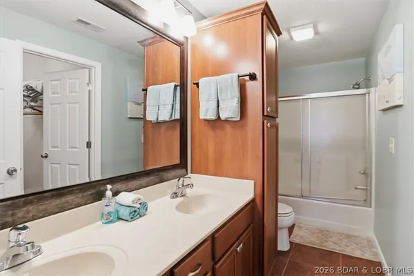 $625,000 | 55 Cedar Green Lane, Unit 3E, Camdenton, MO 65020