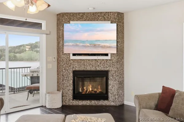 $625,000 | 55 Cedar Green Lane, Unit 3E, Camdenton, MO 65020