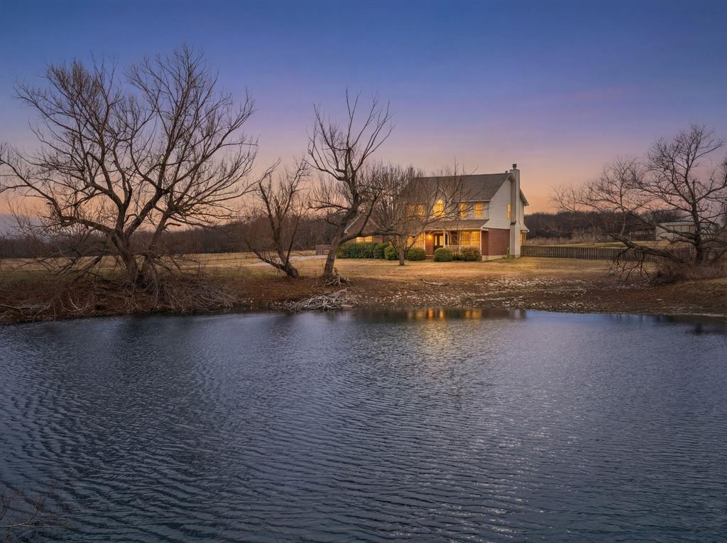 12481 Stice Rd Krum, TX 76249