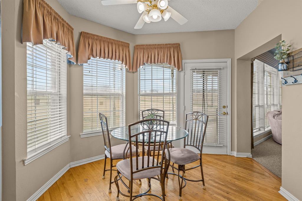 12481 Stice Road Krum, TX 76249 - Photo 12 of 40