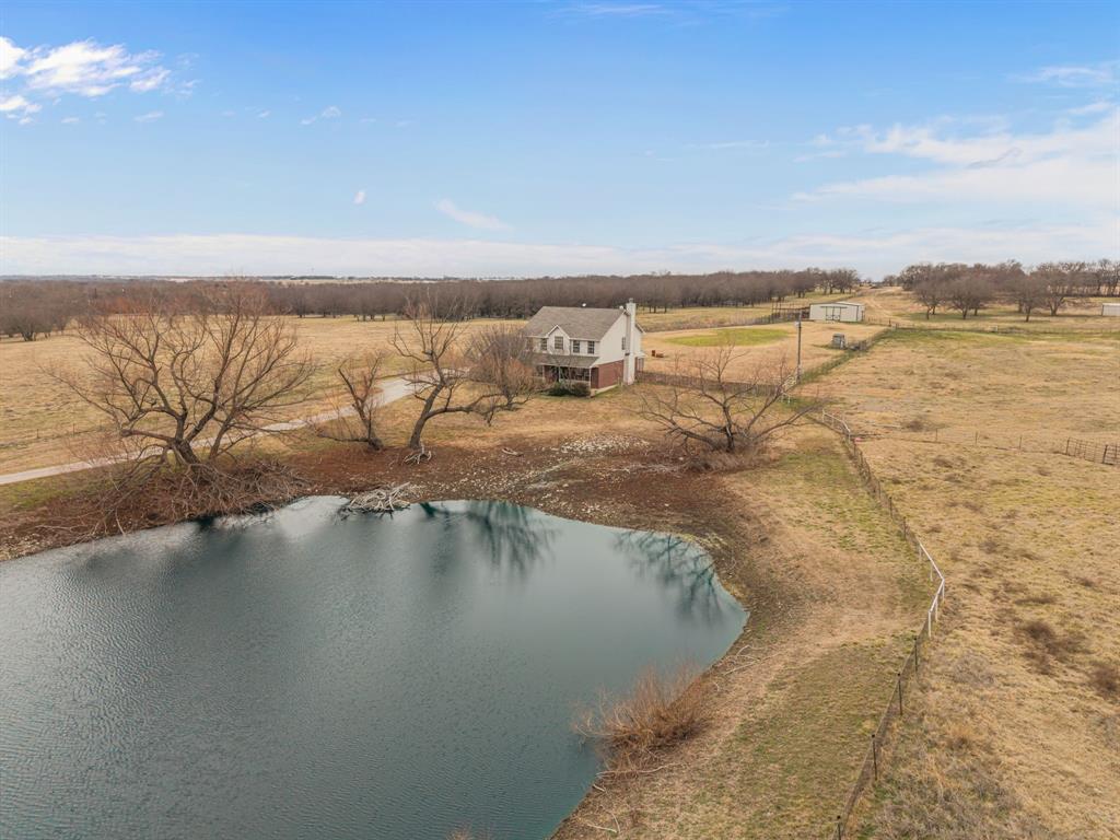 12481 Stice Road Krum, TX 76249 - Photo 35 of 40