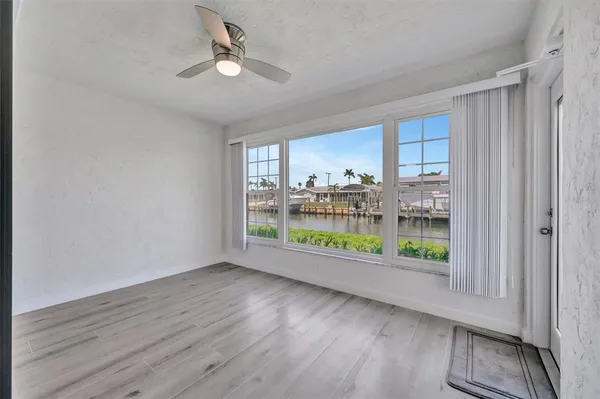 $2,500 | 9819 Hernando Court, Unit 29A, Bradenton, FL 34210