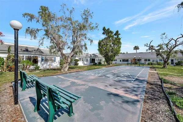 $2,500 | 9819 Hernando Court, Unit 29A, Bradenton, FL 34210