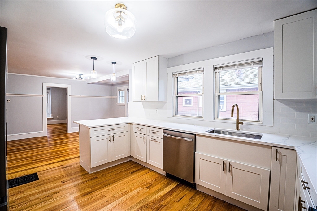 47 Bridges Avenue, Unit 47 Newton, MA 02460 - Photo 2 of 15