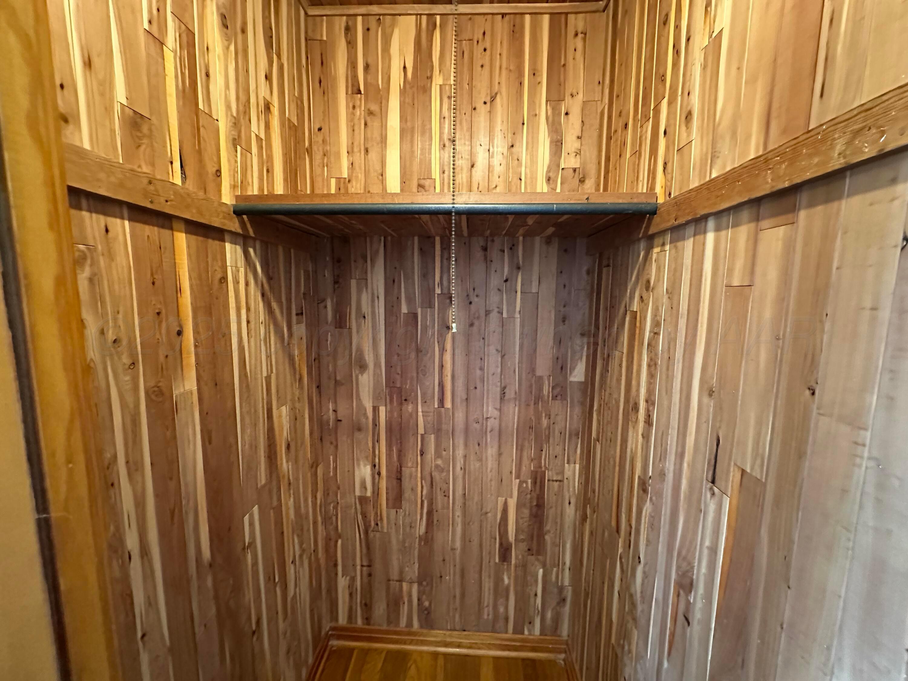 913 Bell Avenue Turkey, TX 79261 - Photo 9 of 18 a view of a door with a chair