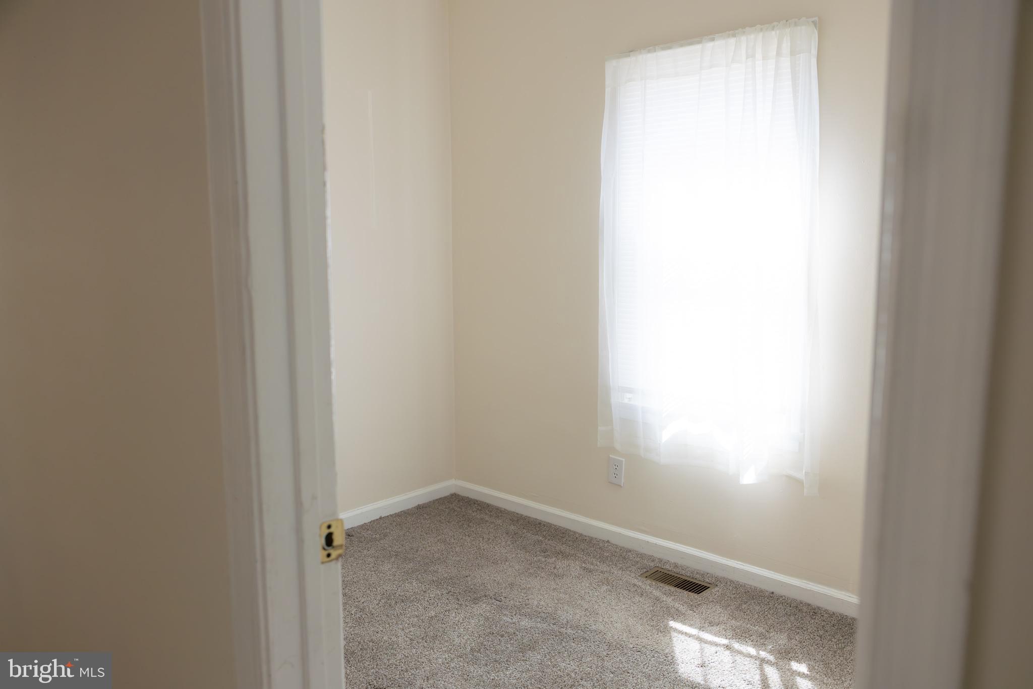 61 Chestnut Lane Pine Hill, NJ 08021 - Photo 9 of 20