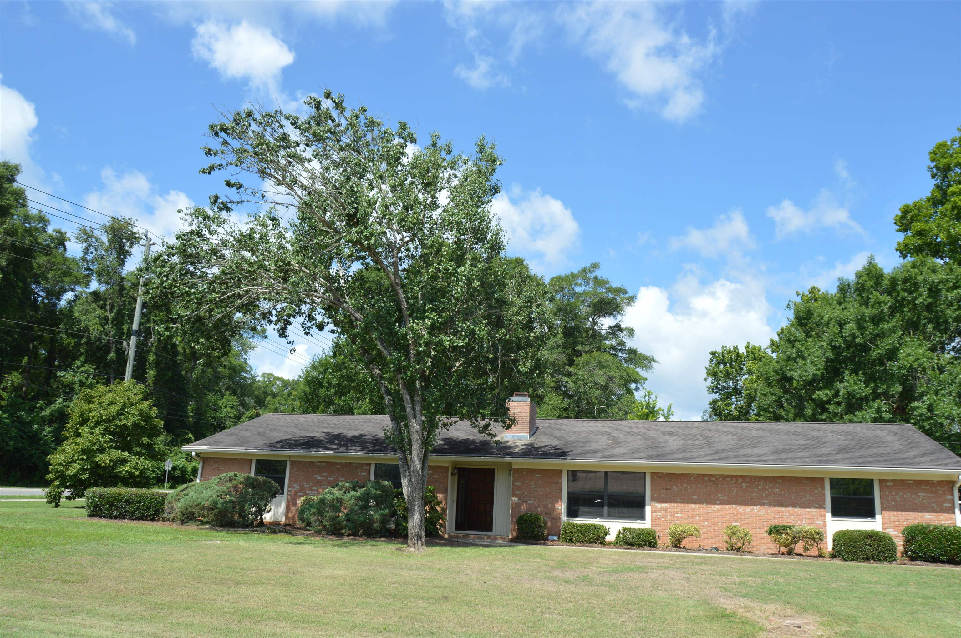 1200 Springhaven Road Tallahassee, FL 32317 - Photo 2 of 5