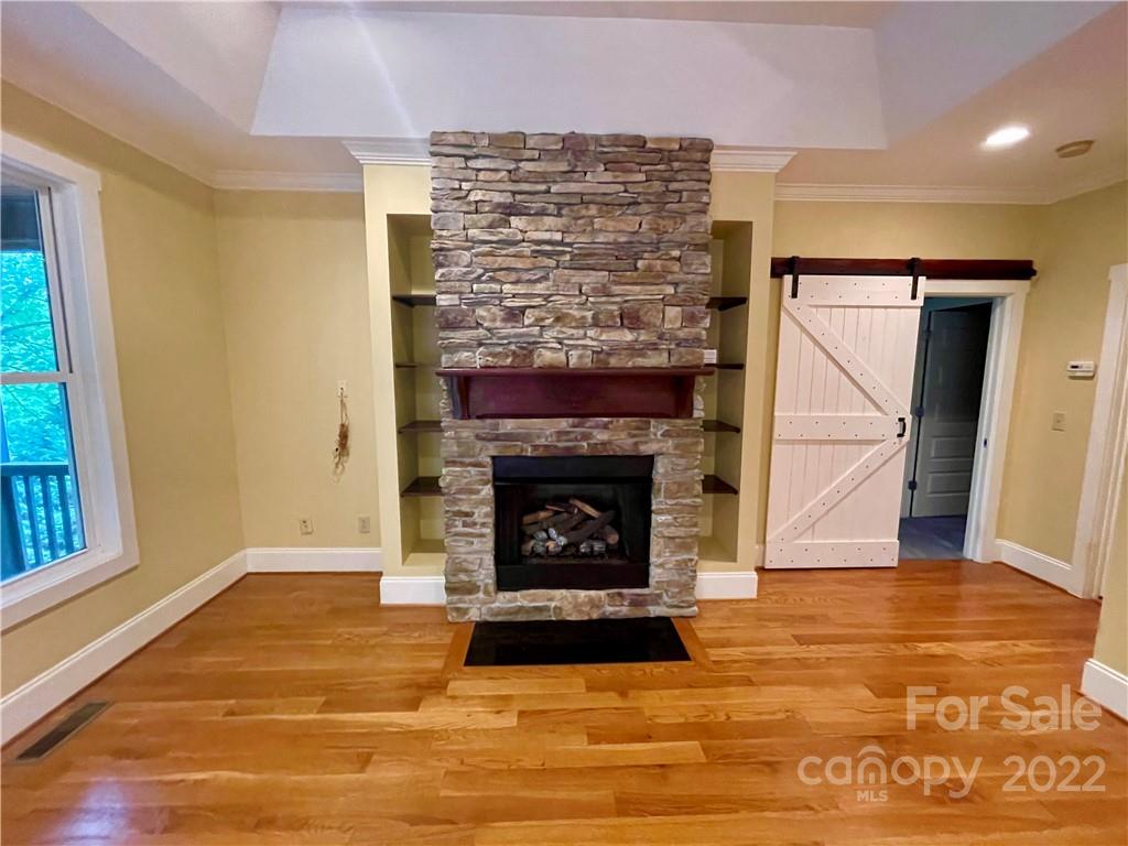 13554 Pine Harbor Road Charlotte, NC 28278 - Photo 13 of 39 Gallery Image 13