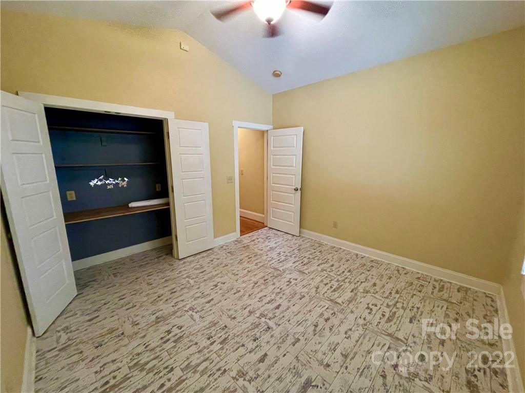 13554 Pine Harbor Road Charlotte, NC 28278 - Photo 26 of 39 Gallery Image 26