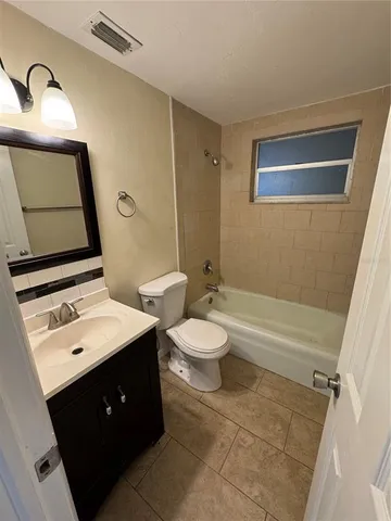 $1,475 | 2111 Forked Creek Drive, Englewood, FL 34223