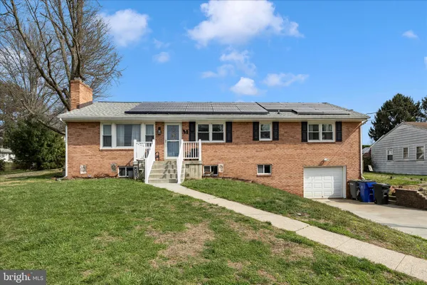 $420,000 | 814 2nd Avenue, Brunswick, MD 21716