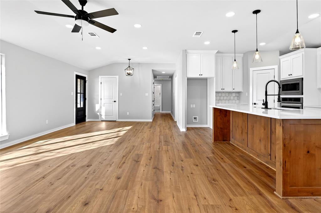 1401 Rambler Drive Waco, TX 76710 - Photo 9 of 24