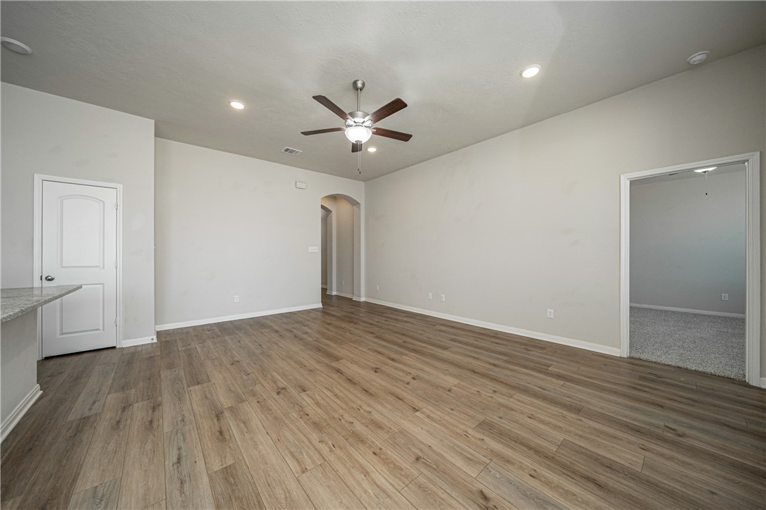 2008 Viva Road Bryan, TX 77807 - Photo 6 of 28