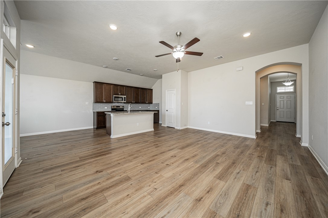 2008 Viva Road Bryan, TX 77807 - Photo 7 of 28