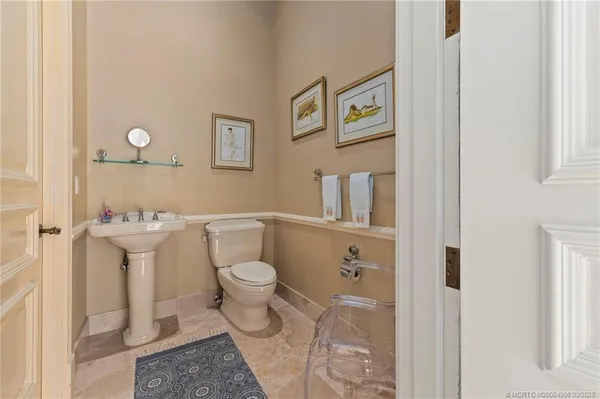 $6,995,000 | 5551 Southwest Mistletoe Lane, Palm City, FL 34990