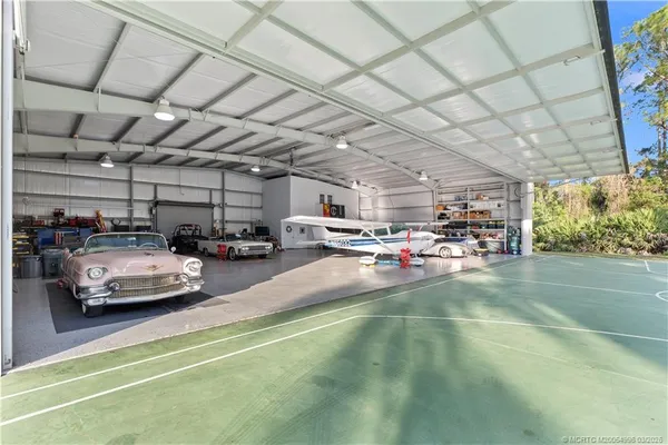 $6,995,000 | 5551 Southwest Mistletoe Lane, Palm City, FL 34990