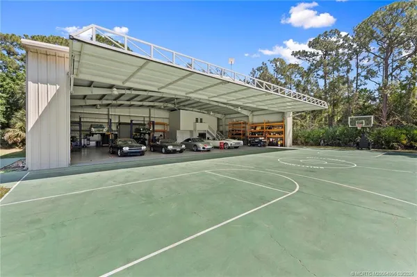 $6,995,000 | 5551 Southwest Mistletoe Lane, Palm City, FL 34990