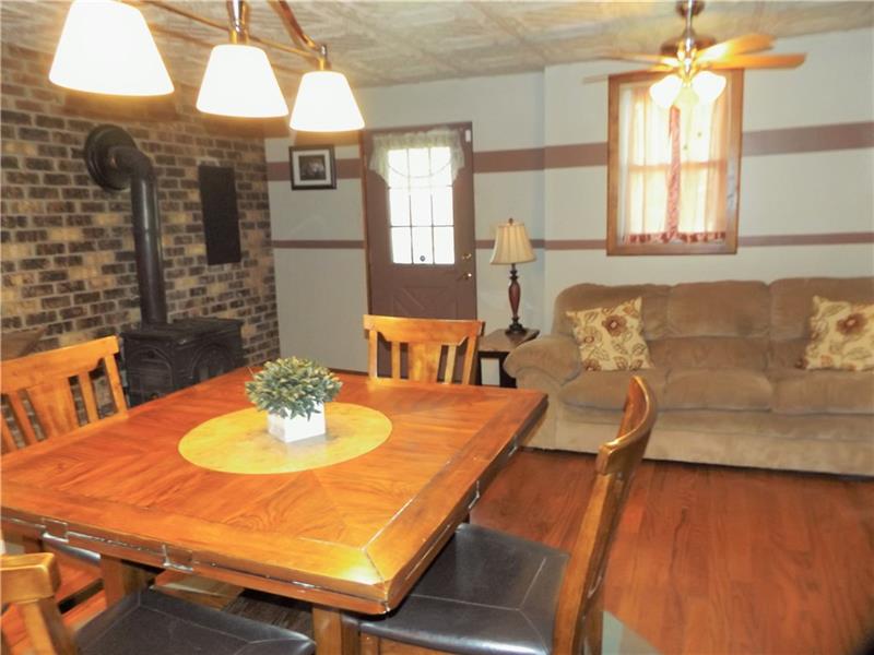 124 Mc Ewen Road Mercer, PA 16137 - Photo 3 of 25