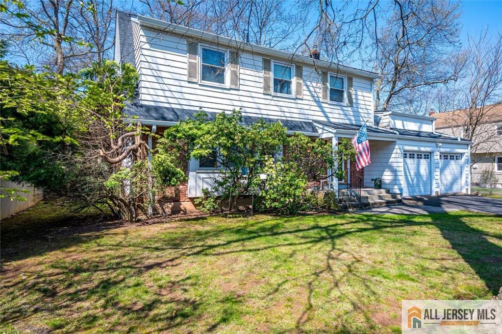 575 Grove Avenue Edison, NJ 08820 - Photo 3 of 36
