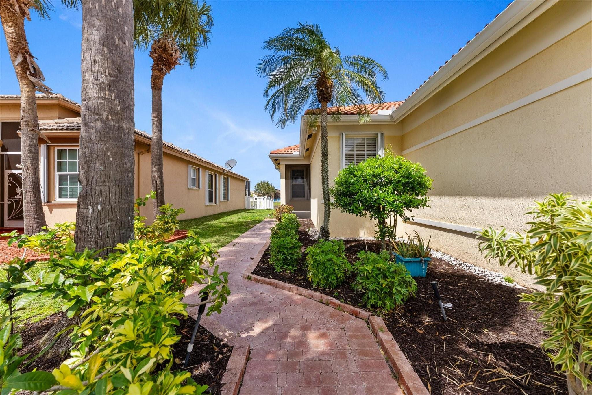 810 Northwest Rutherford Court Port St. Lucie, FL 34983 - Photo 6 of 20 Photo 6