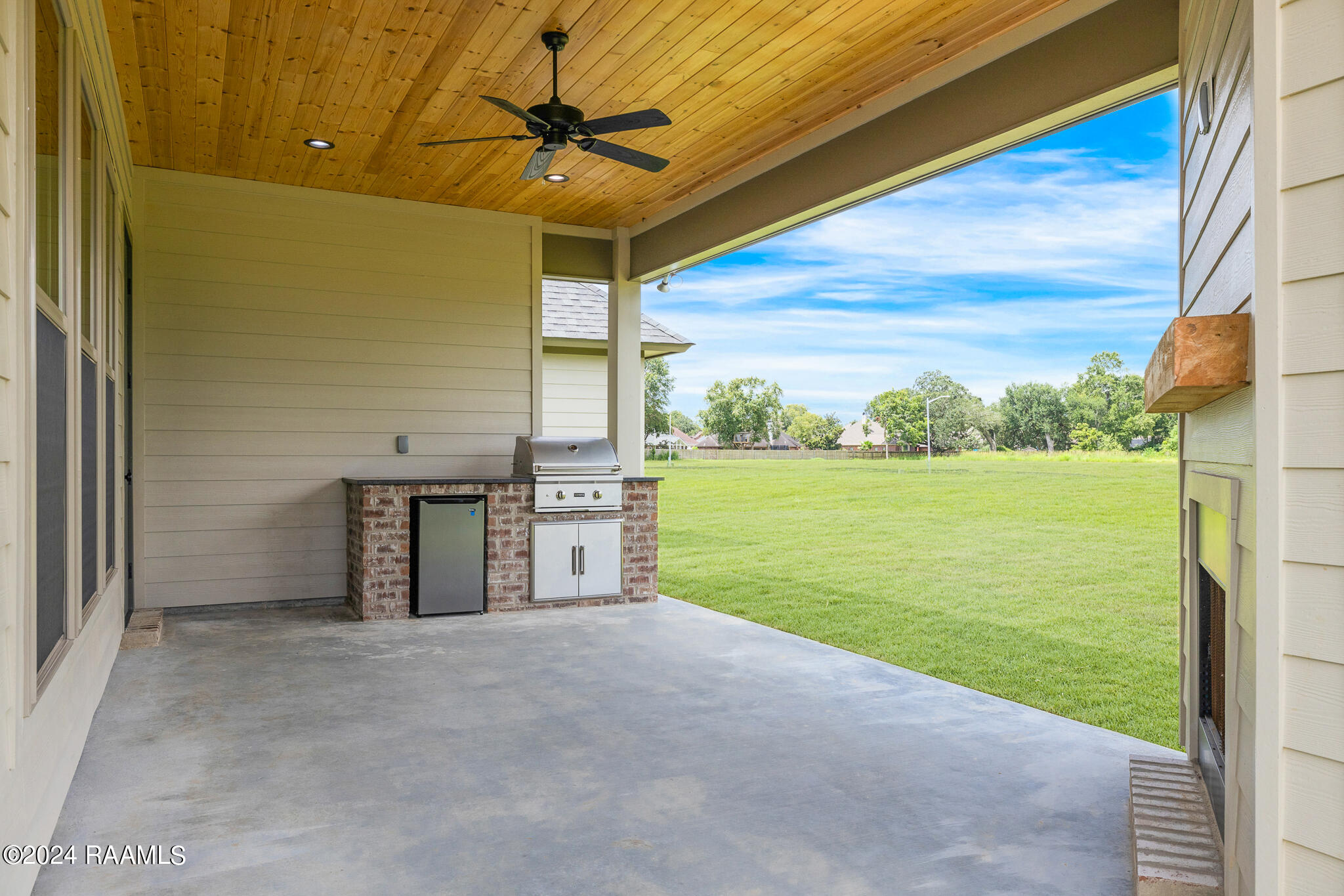 714 Whispering Meadows Road Broussard, LA 70518 - Photo 27 of 29 714 Whispering Meadows-26