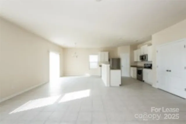 $2,100 | 2917 Patishall Lane, Charlotte, NC 28214