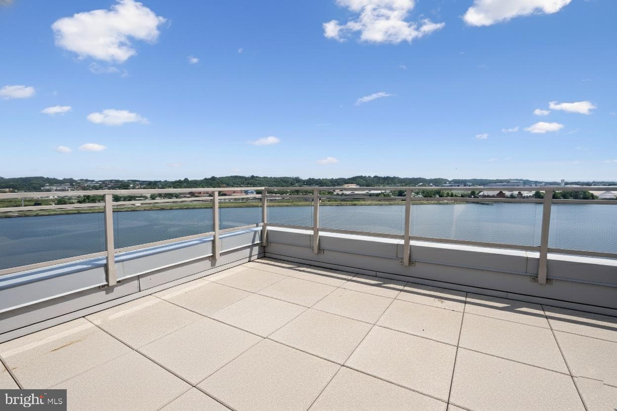 88 V Street Southwest, Unit PH1 Washington, DC 20024 - Photo 29 of 66 East view, Anacostia River