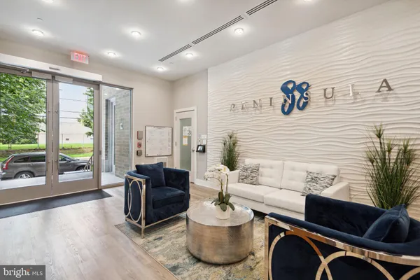 $1,850,000 | 88 V Street Southwest, Unit PH1, Washington, DC 20024