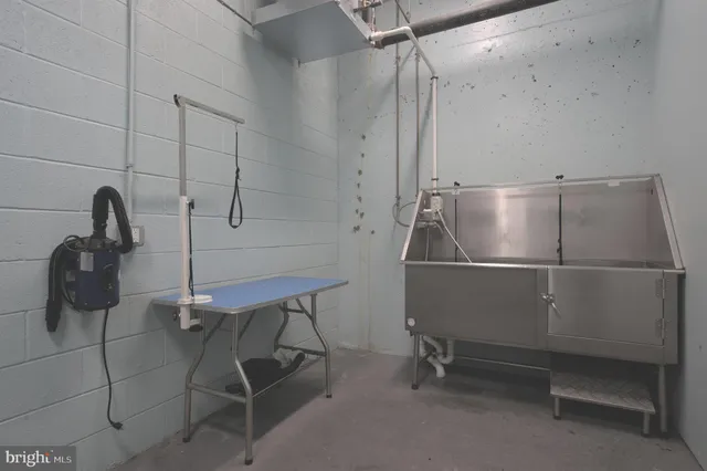 $1,950,000 | 88 V Street Southwest, Unit PH1, Washington, DC 20024