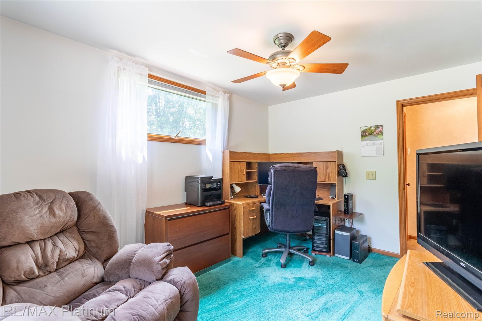 2467 Botsford Road Howell, MI 48855 - Photo 35 of 50 36.Bed2