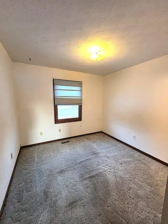 $195,000 | 710 Madison Street, Bellevue, MI 49021