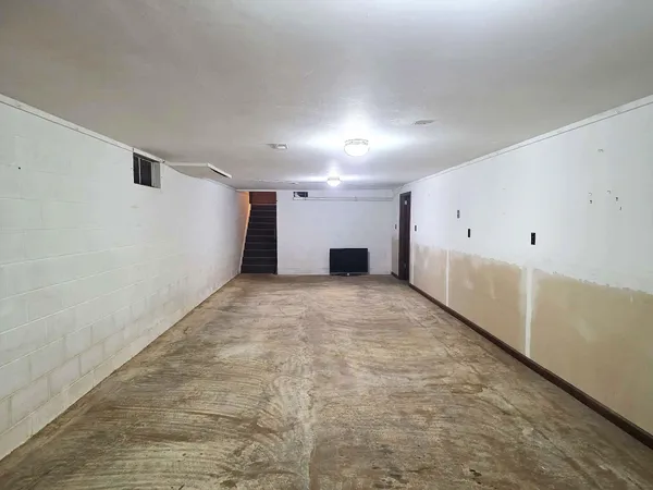 $195,000 | 710 Madison Street, Bellevue, MI 49021