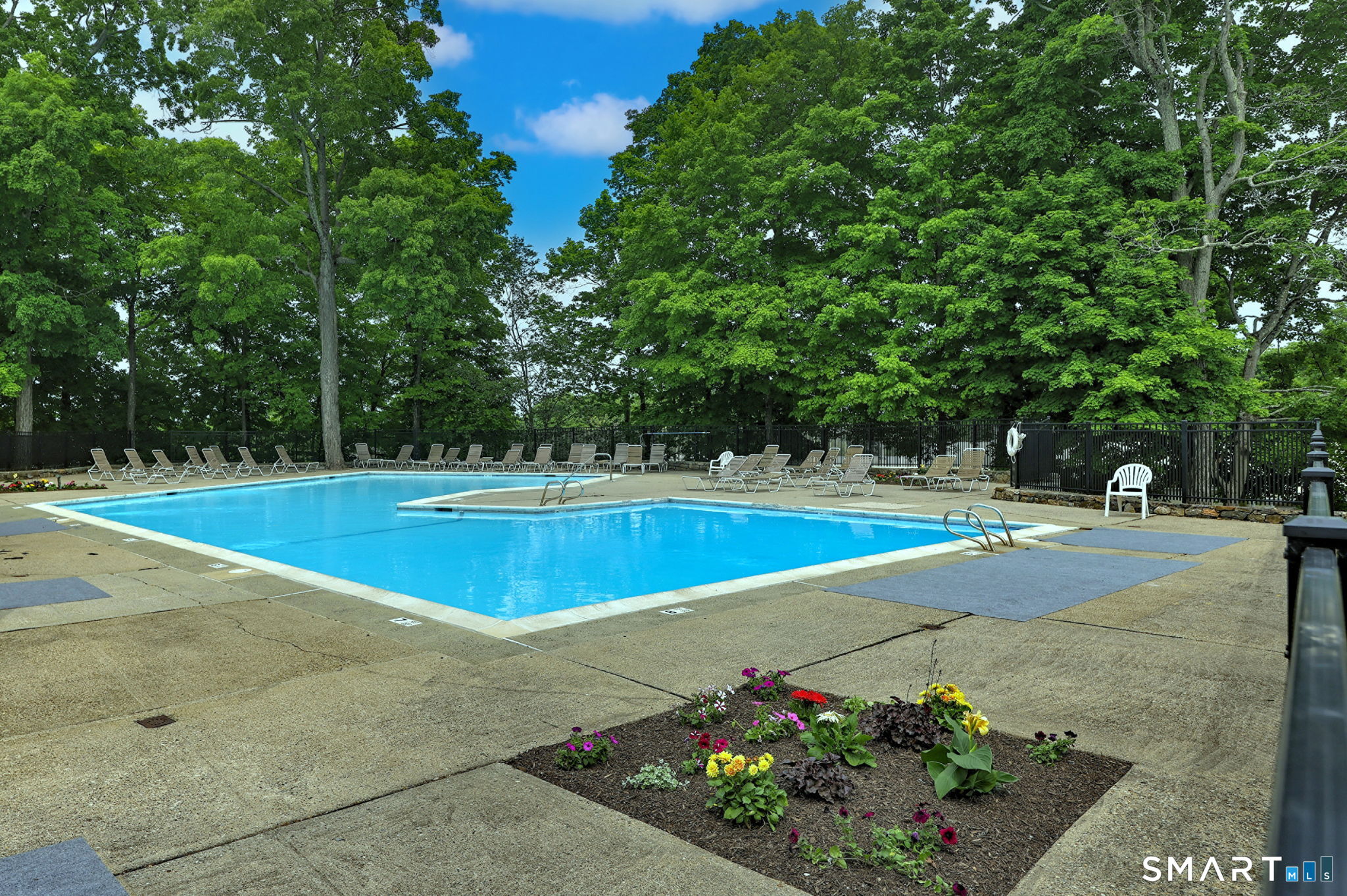 43 Lawson Lane, Unit 43 Ridgefield, CT 06877 - Photo 35 of 39