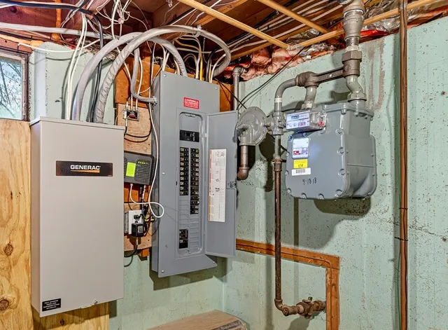 $1,100,000 | 27 Christine Drive, Barrington, RI 02806