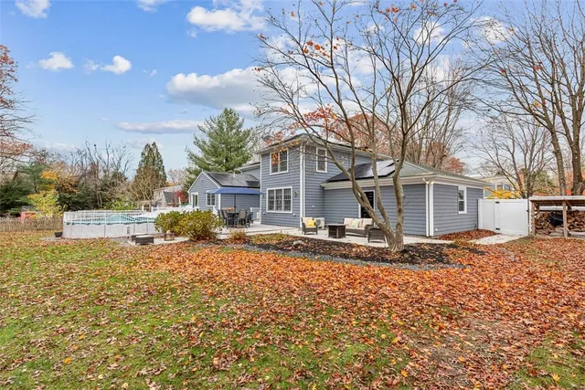 $1,100,000 | 27 Christine Drive, Barrington, RI 02806