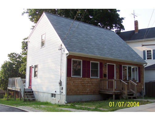 206 Crescent Fall River Fall River, MA 02720 - Photo 1 of 1 Gallery Image 1