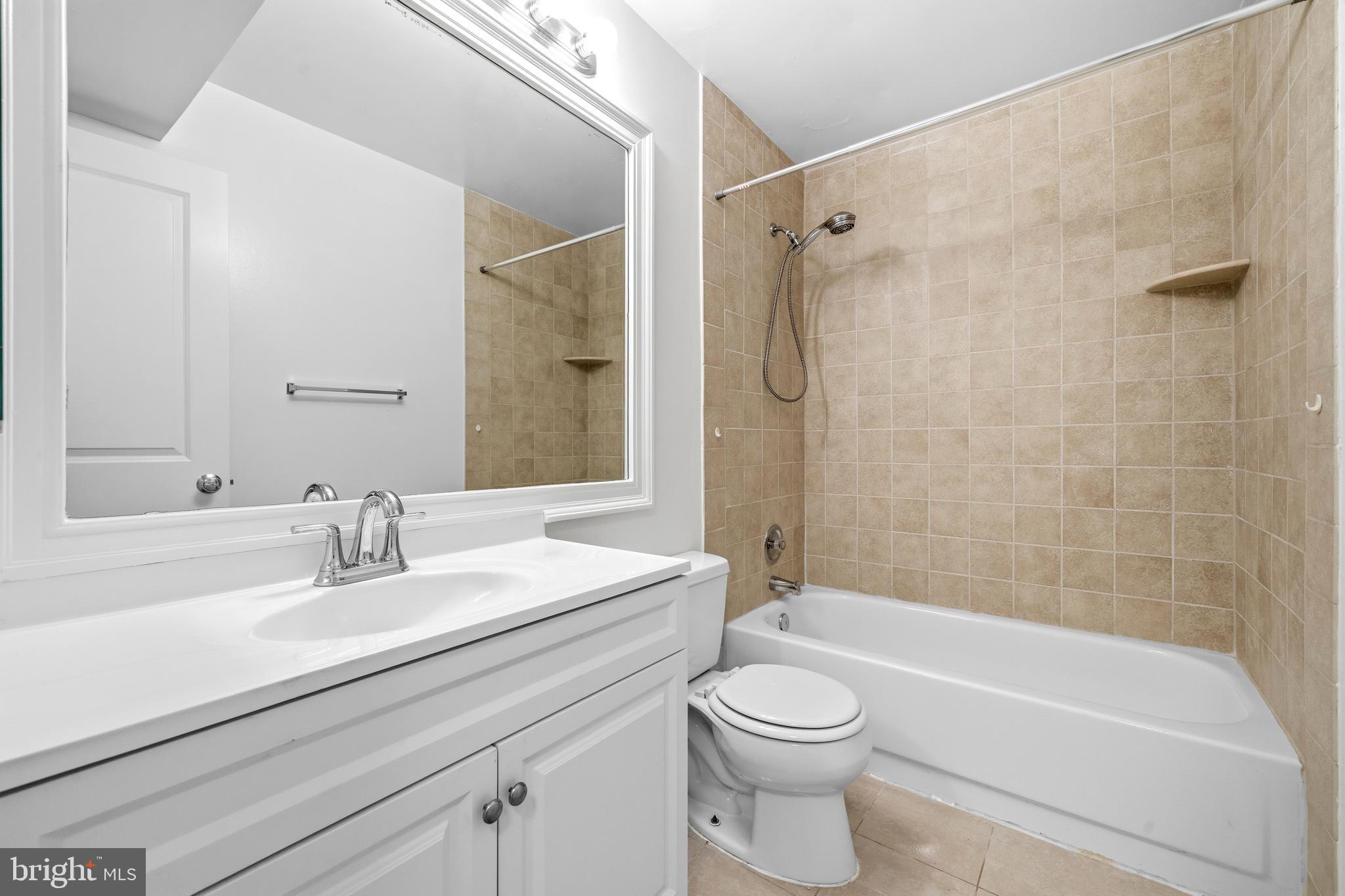 5 Normandy Square Court, Unit 1B Silver Spring, MD 20906 - Photo 19 of 28