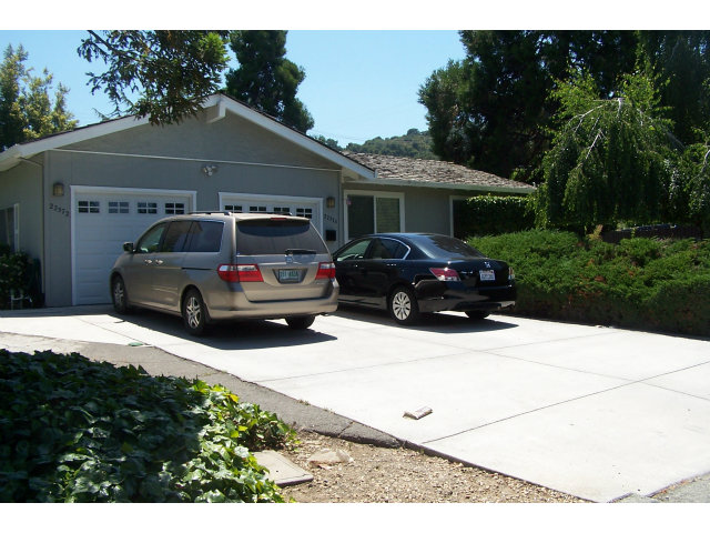 22572 Alcalde Road Cupertino, CA 95014 - Photo 1 of 12 Gallery Image 1