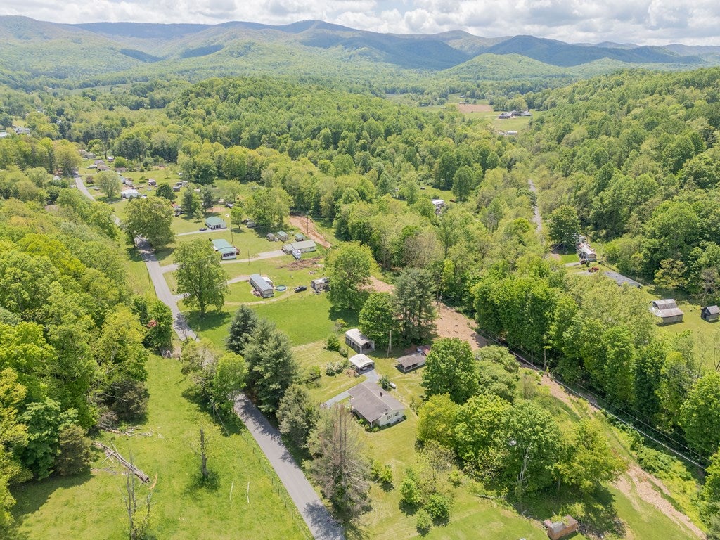 450 Stoney Battery Road Marion, VA 24354 - Photo 54 of 55 Gallery Image 54