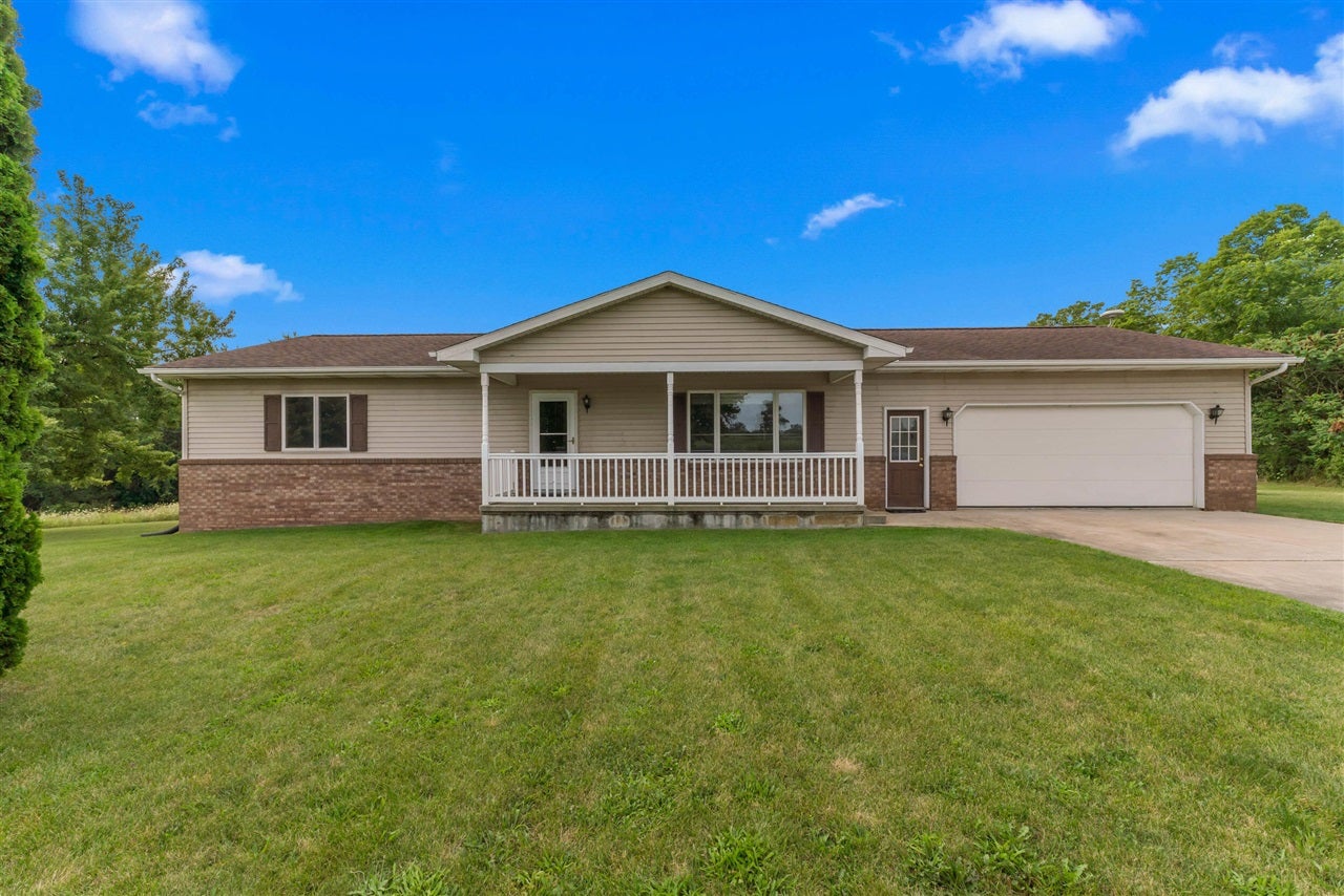 14111 Lime Lake Road Hudson, MI 49247 - Photo 8 of 71 Gallery Image 8