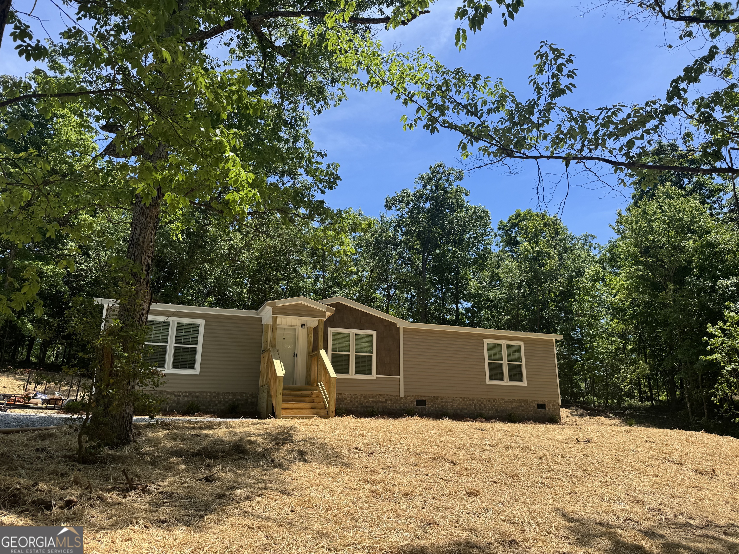 1078 Garner Road Cornelia, GA 30531 - Photo 2 of 19