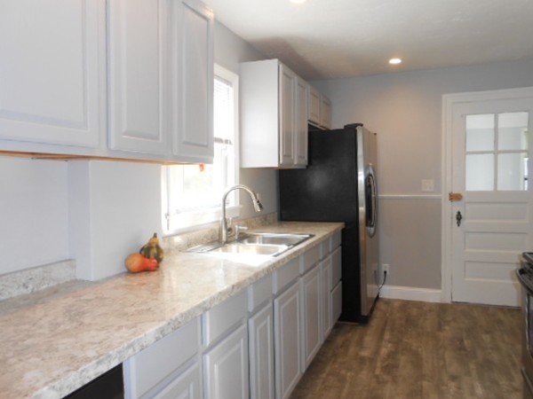 25 Dellwood Road Worcester, MA 01602 - Photo 8 of 28