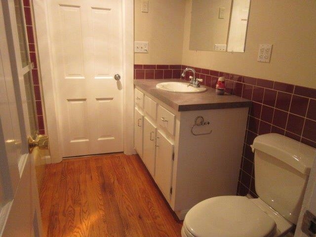 252 South Road Kensington, NH 03833 - Photo 13 of 28