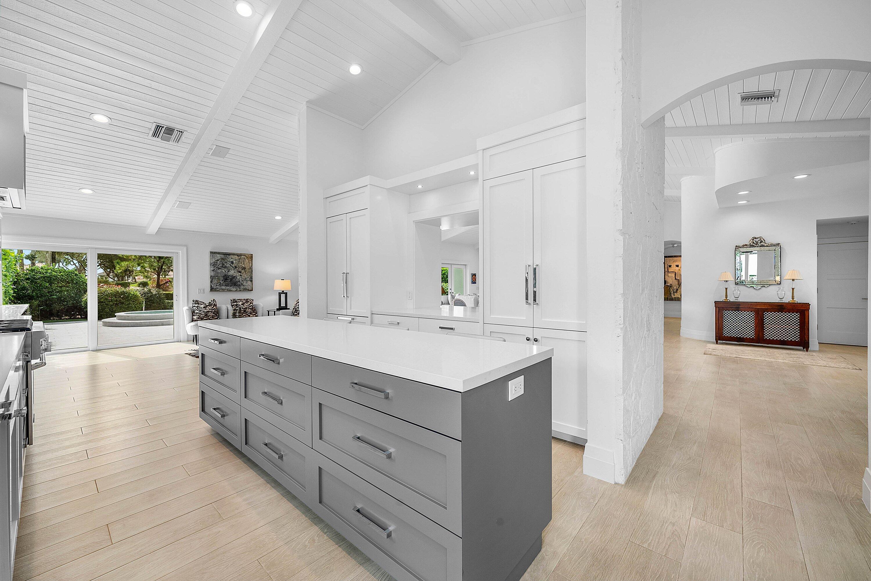 4199 Bocaire Boulevard Boca Raton, FL 33487 - Photo 19 of 82 Kitchen