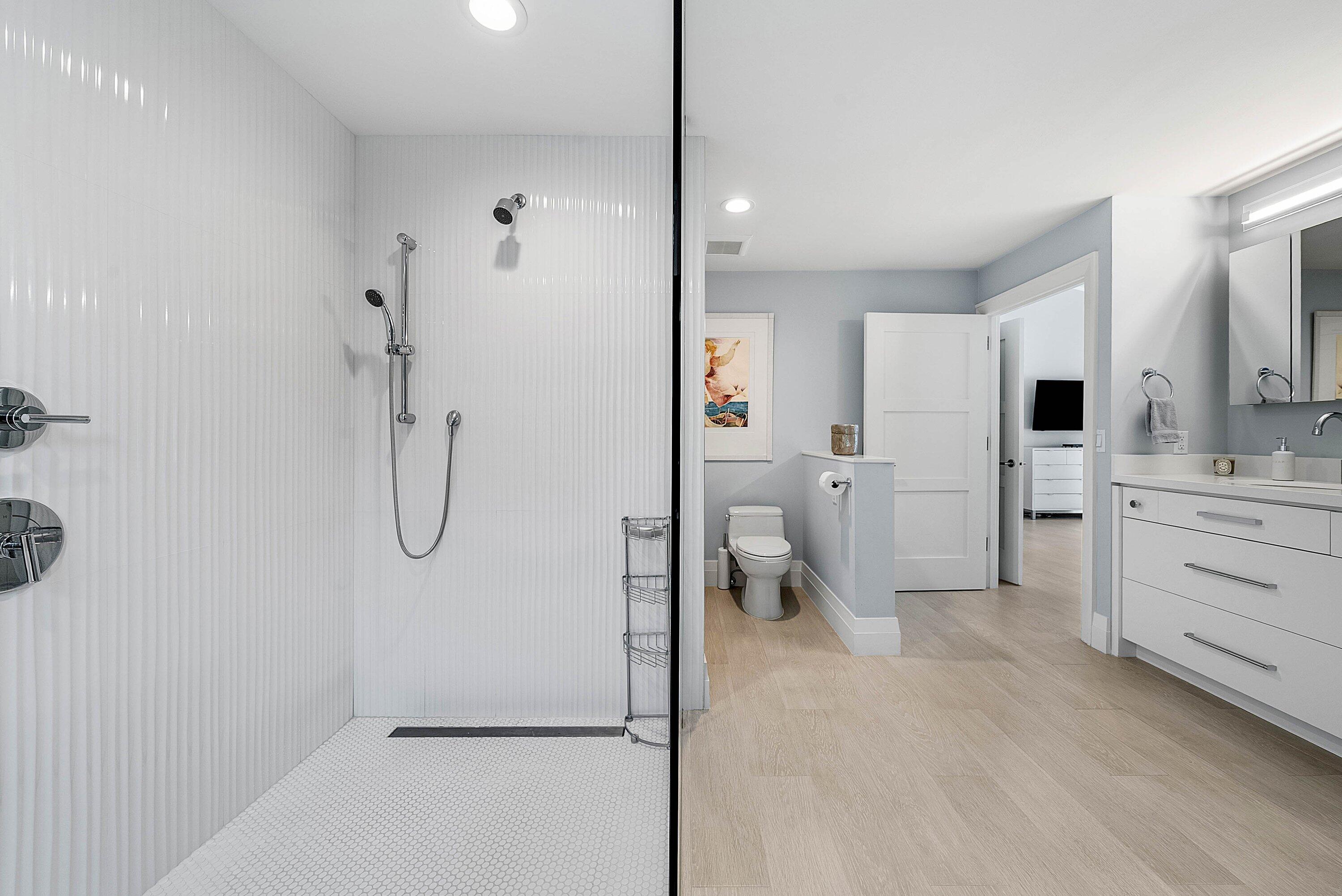 4199 Bocaire Boulevard Boca Raton, FL 33487 - Photo 34 of 82 Primary Bath #2