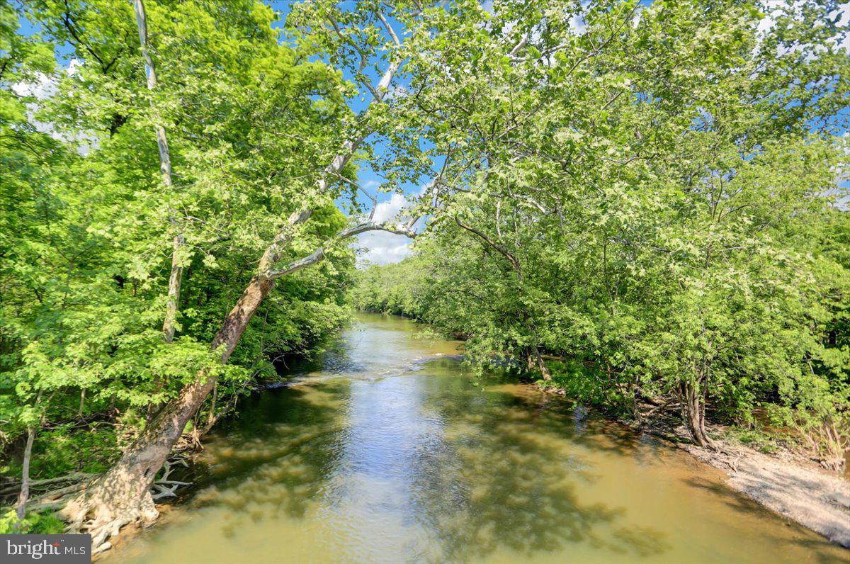 2111 Mountain Road Newville, PA 17241 - Photo 3 of 82 Gallery Image 3