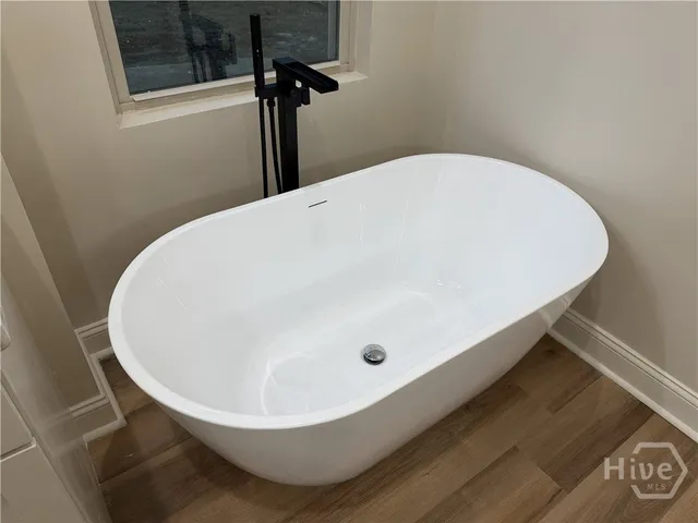 $565,000 | 331 Lee Pl Road Northeast, Ludowici, GA 31316