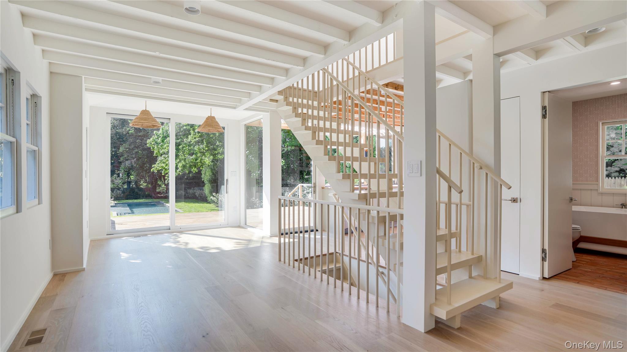 149 Accabonac Road East Hampton, NY 11937 - Photo 7 of 39 Gallery Image 7