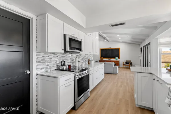 $780,000 | 5913 West Grovers Avenue, Glendale, AZ 85308