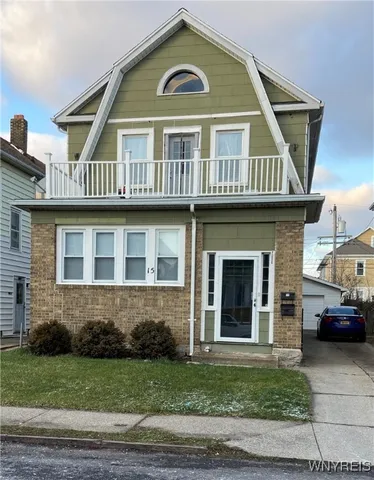 $1,350 | 15 Stratford Road, Buffalo, NY 14216